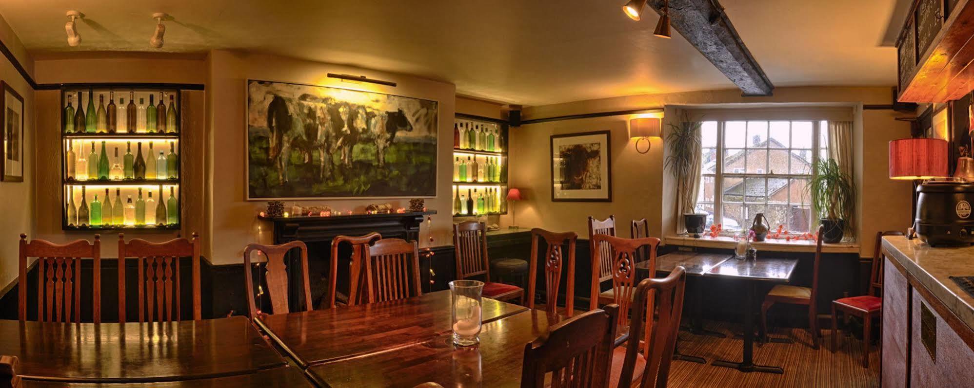 The Lamb Inn Crediton Eksteriør billede