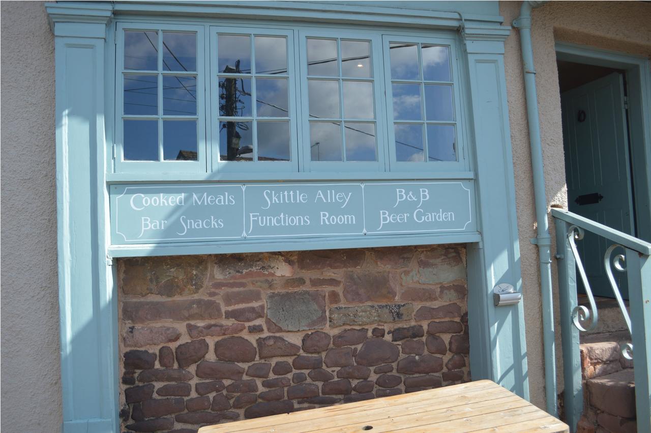 The Lamb Inn Crediton Eksteriør billede