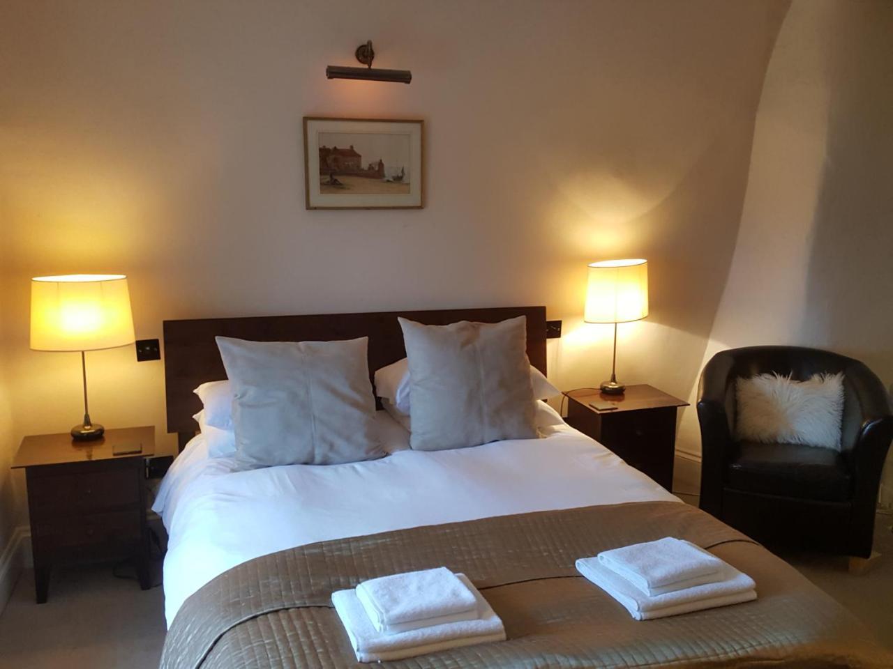 The Lamb Inn Crediton Eksteriør billede