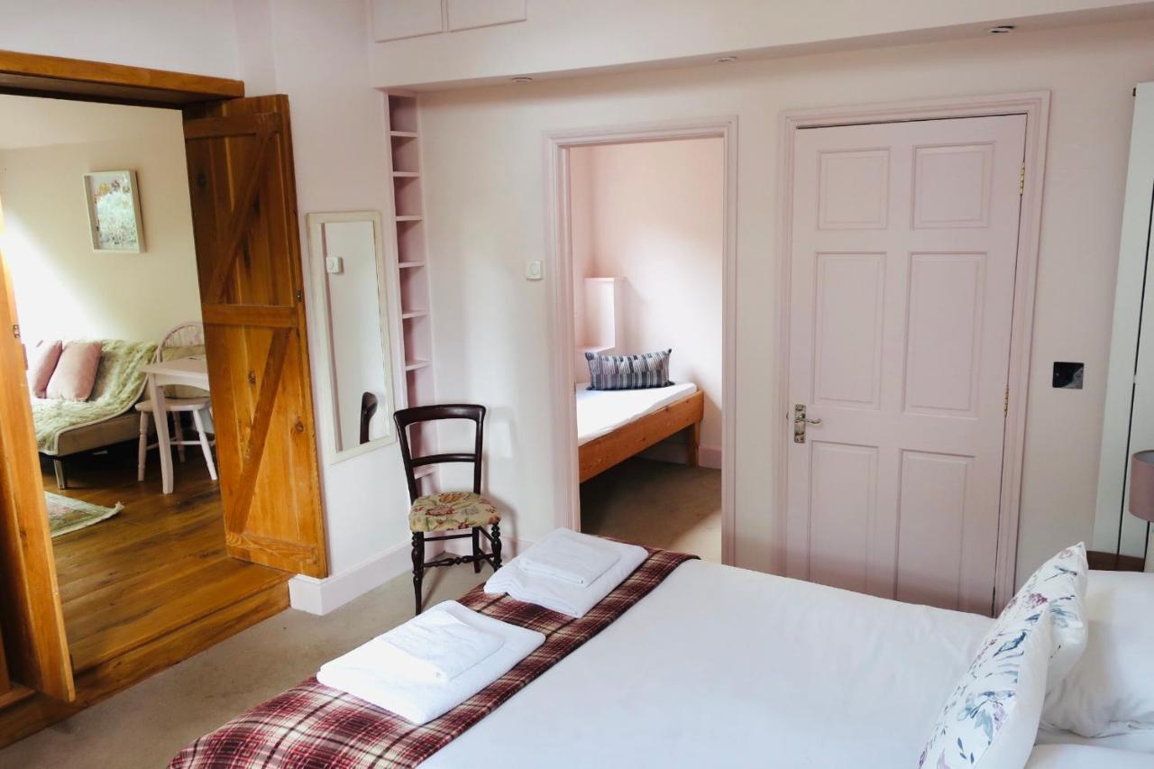 The Lamb Inn Crediton Eksteriør billede